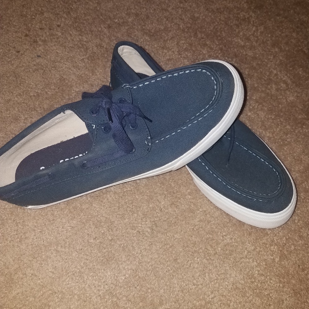 Sperry Boat Sneakers (size 10)